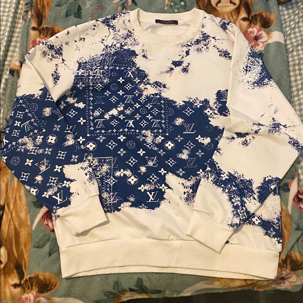 Louis Vuitton Kids Navy and White Sweatshirt